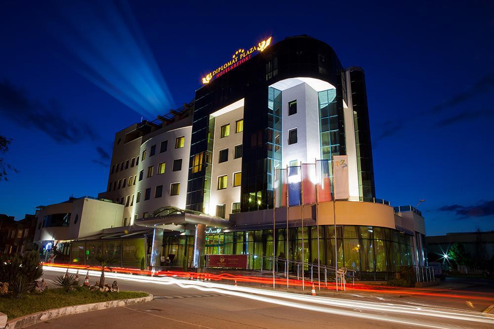 Diplomat Plaza Hotel & Resort Lukovit Exterior foto